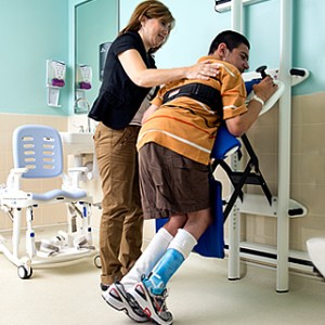 support station feature upright positioning